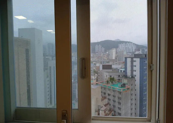 H Grande Apartamento Busan