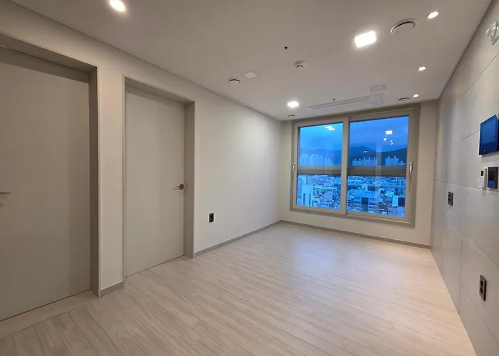 H Grande Apartamento Busan